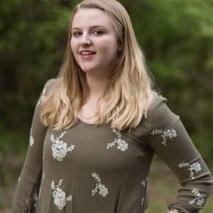 Meet your Posher, Kayla